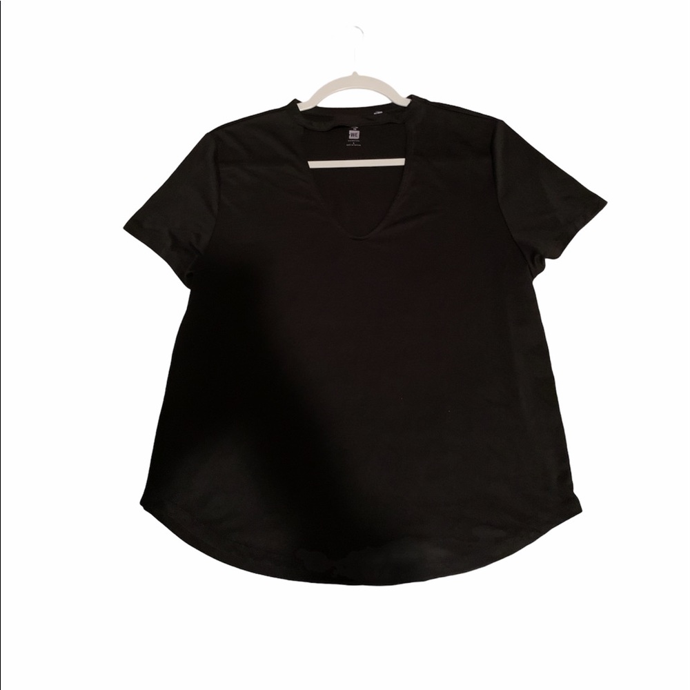 Cute Black Short sleeve V-neck T-shirt